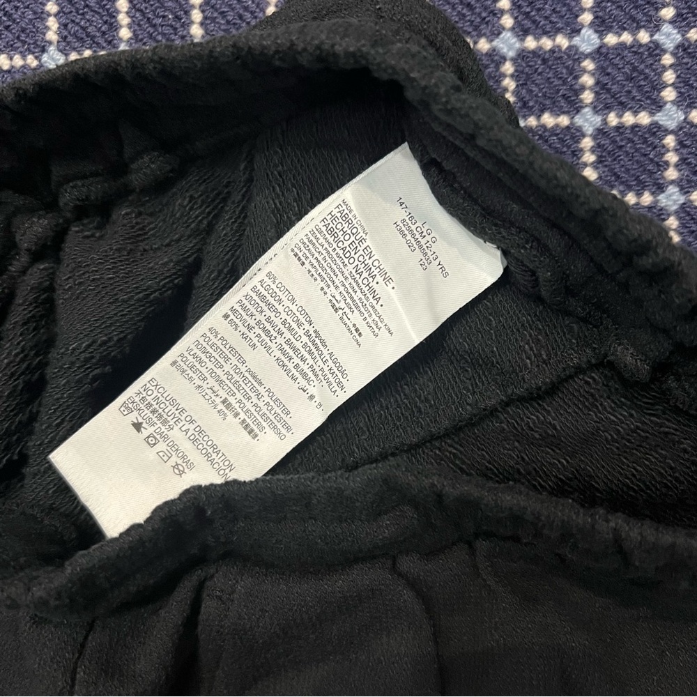 Levi’s Shorts - Picture 3 of 3